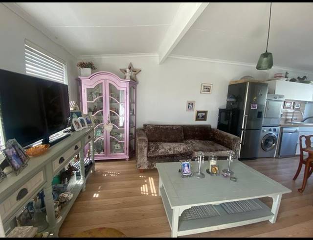 2 BEDROOM PROPERTY TO RENT IN GOEDEMOED